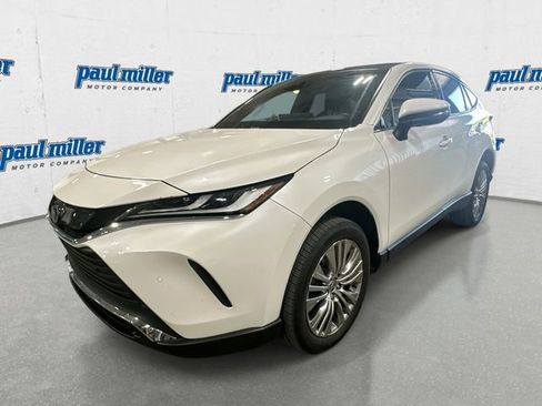 Used 2022 Toyota Venza Limited AWD/4WD image 1