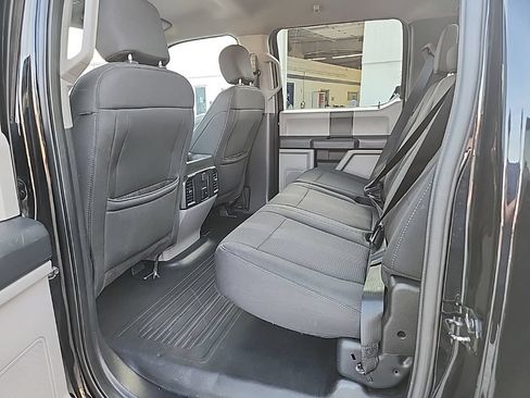 Used 2018 Ford F150 XL w/ Equipment Group 101A Mid AWD/4WD image 32