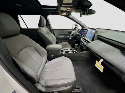 New 2026 Subaru Outback Limited image 32