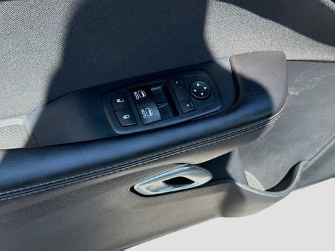 Used 2017 Dodge Challenger R/T Scat Pack RWD image 21