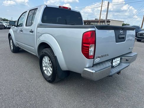 Used 2019 Nissan Frontier SV AWD/4WD image 7