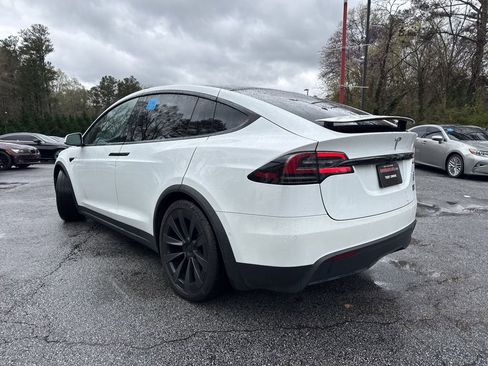 Used 2022 Tesla Model X Plaid image 2
