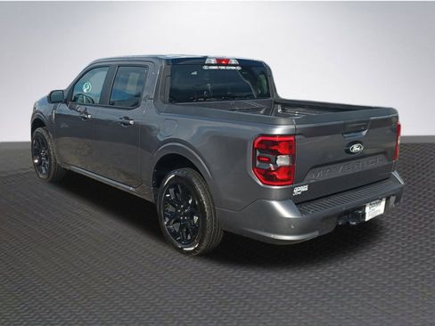 New 2025 Ford Maverick Lobo image 5