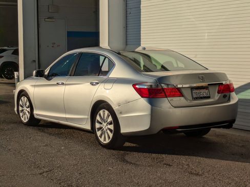 Used 2013 Honda Accord EX-L image 3