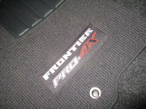 New 2025 Nissan Frontier PRO-4X w/ Pro Premium Package image 25