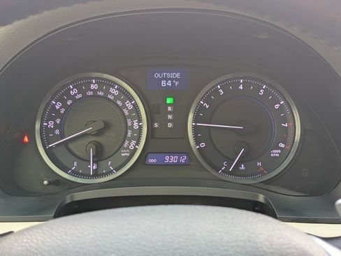 Used 2011 Lexus IS 250 w/ Premium Pkg Value Edition image 11