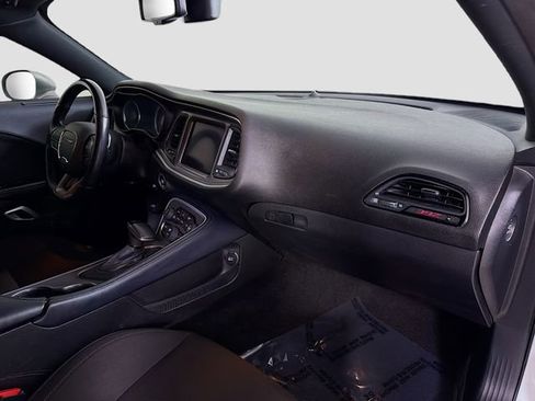 Used 2021 Dodge Challenger R/T Scat Pack w/ Dynamics Package RWD image 28