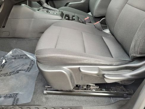 Used 2023 Chevrolet Colorado W/T image 23