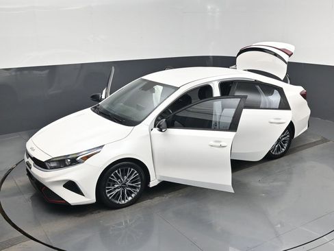 Certified 2024 Kia Forte GT-Line image 54