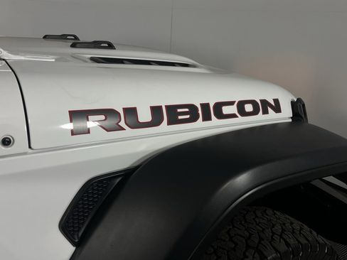 Certified 2023 Jeep Wrangler Unlimited Rubicon image 36