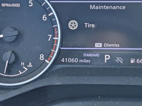 Used 2022 Nissan Pathfinder SL image 31