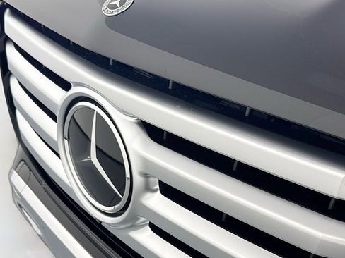 New 2026 Mercedes-Benz GLS 450 4MATIC image 13