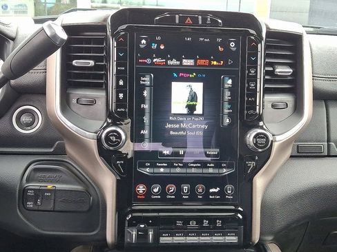 Used 2019 RAM 3500 Laramie AWD/4WD image 14