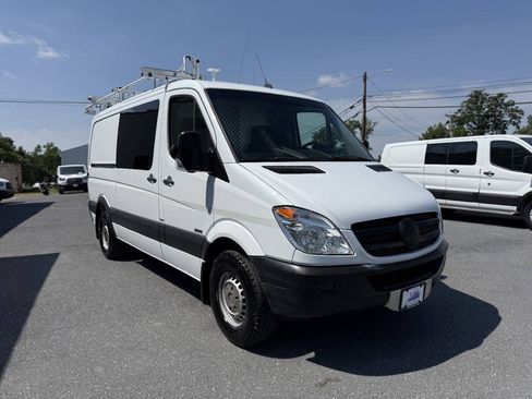Used 2012 Mercedes-Benz Sprinter 2500 w/ Additional Battery Pkg image 4