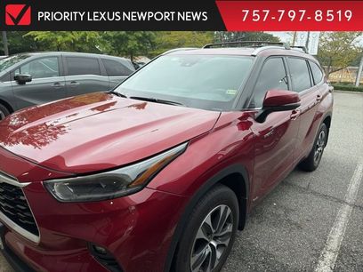 Used 2021 Toyota Highlander XLE