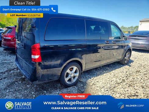 Used 2017 Mercedes-Benz Metris Passenger image 4