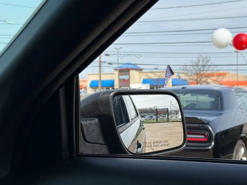 Used 2019 Ford Explorer XLT w/ Equipment Group 201A image 41