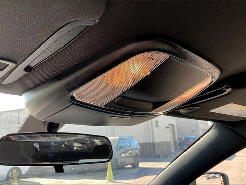 Used 2023 Dodge Charger SXT image 23