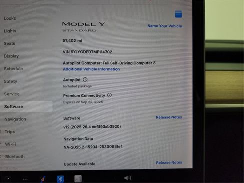 Used 2021 Tesla Model Y 2WD image 7