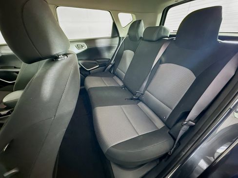 Used 2023 Kia Soul LX w/ Option Group 015 FWD image 26