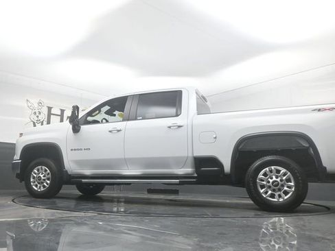 Used 2025 Chevrolet Silverado 2500 LT w/ Convenience Package AWD/4WD image 54
