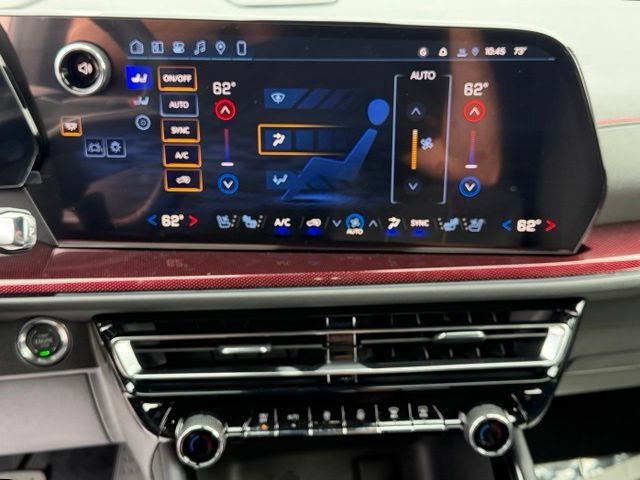 New 2026 Chevrolet Traverse RS AWD/4WD image 32