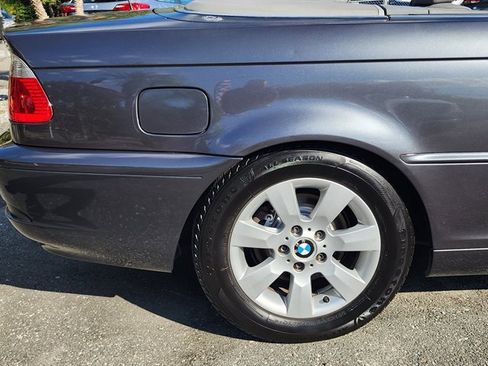 Used 2006 BMW 325Ci Convertible image 11