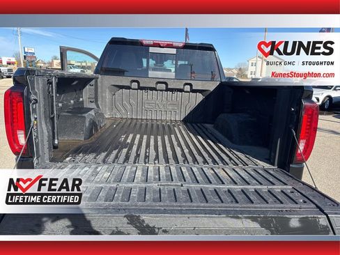 Used 2023 GMC Sierra 1500 AT4 image 38