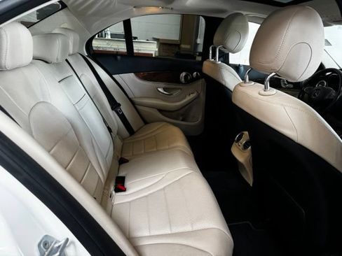 Used 2015 Mercedes-Benz C 300 4MATIC Sedan image 32