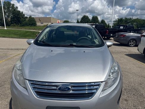 Used 2012 Ford Fiesta SE w/ Super Fuel Economy Pkg FWD image 11