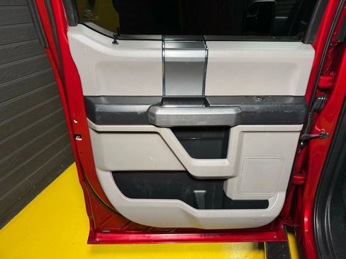 Used 2017 Ford F150 XLT w/ Equipment Group 302A Luxury image 18