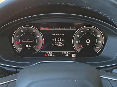 Used 2024 Audi Q5 2.0T Prestige image 19