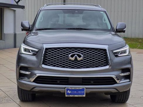 Used 2019 INFINITI QX80 Luxe w/ Cargo Package RWD image 2