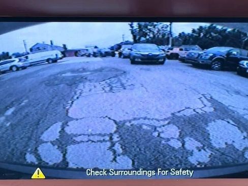 Used 2013 Buick Encore Leather AWD/4WD image 23