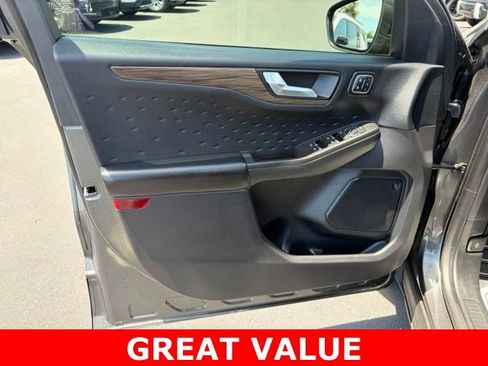 Used 2020 Ford Escape Titanium AWD/4WD image 12