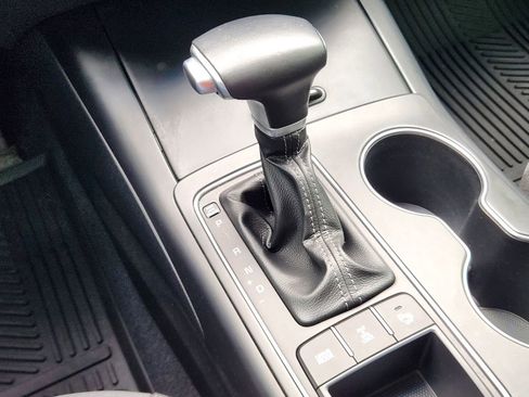 Used 2019 Kia Sorento S AWD/4WD image 22