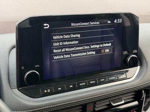 Used 2023 Nissan Rogue SL w/ SL Premium Package image 39