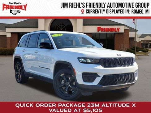 Used 2024 Jeep Grand Cherokee Altitude AWD/4WD image 1