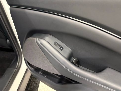 New 2025 Ford Mustang Mach-E Select image 24