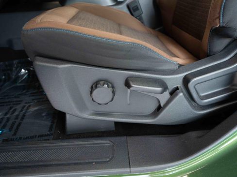 Used 2023 Ford Bronco Outer Banks AWD/4WD image 11
