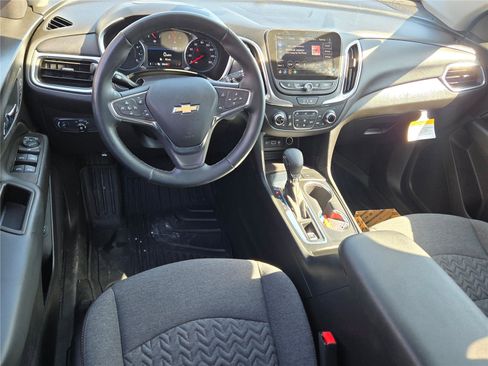Used 2023 Chevrolet Equinox LT FWD image 16