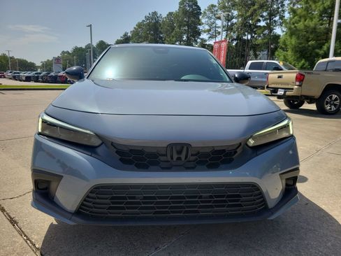 Used 2022 Honda Civic Sport image 4