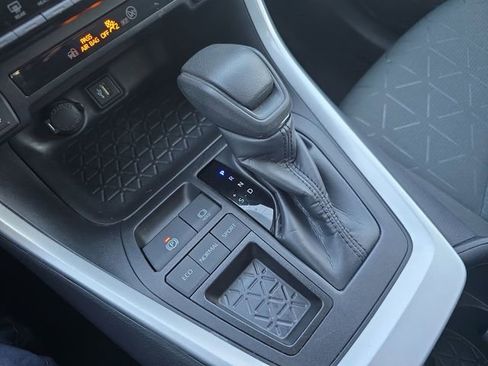 Certified 2024 Toyota RAV4 XLE image 24