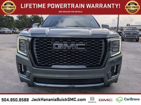 Used 2024 GMC Yukon XL Denali Ultimate AWD/4WD image 8