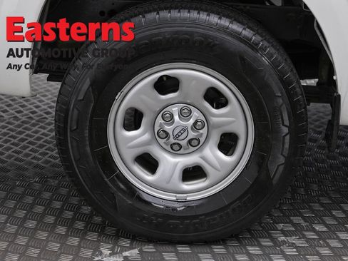 Used 2022 Nissan Frontier S RWD image 28