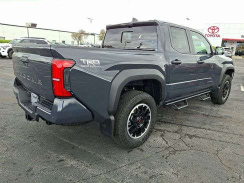 New 2026 Toyota Tacoma TRD Off-Road AWD/4WD image 7