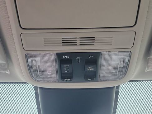 New 2026 Honda Odyssey EX-L image 25