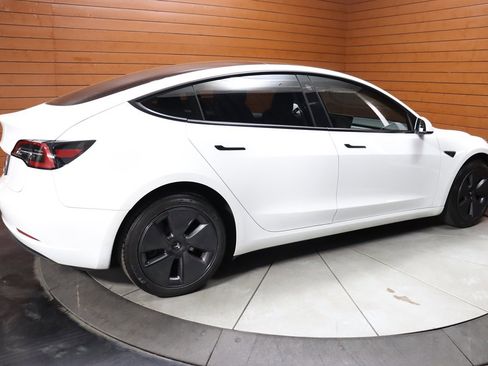 Used 2023 Tesla Model 3 Standard Range RWD image 17