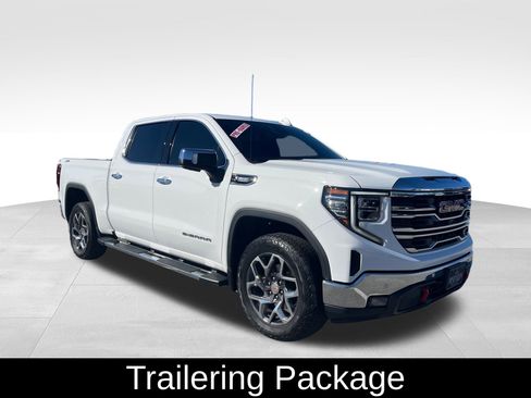 Used 2023 GMC Sierra 1500 SLT w/ SLT Premium Plus Package image 4
