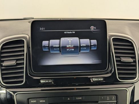 Used 2018 Mercedes-Benz GLE 350 image 17